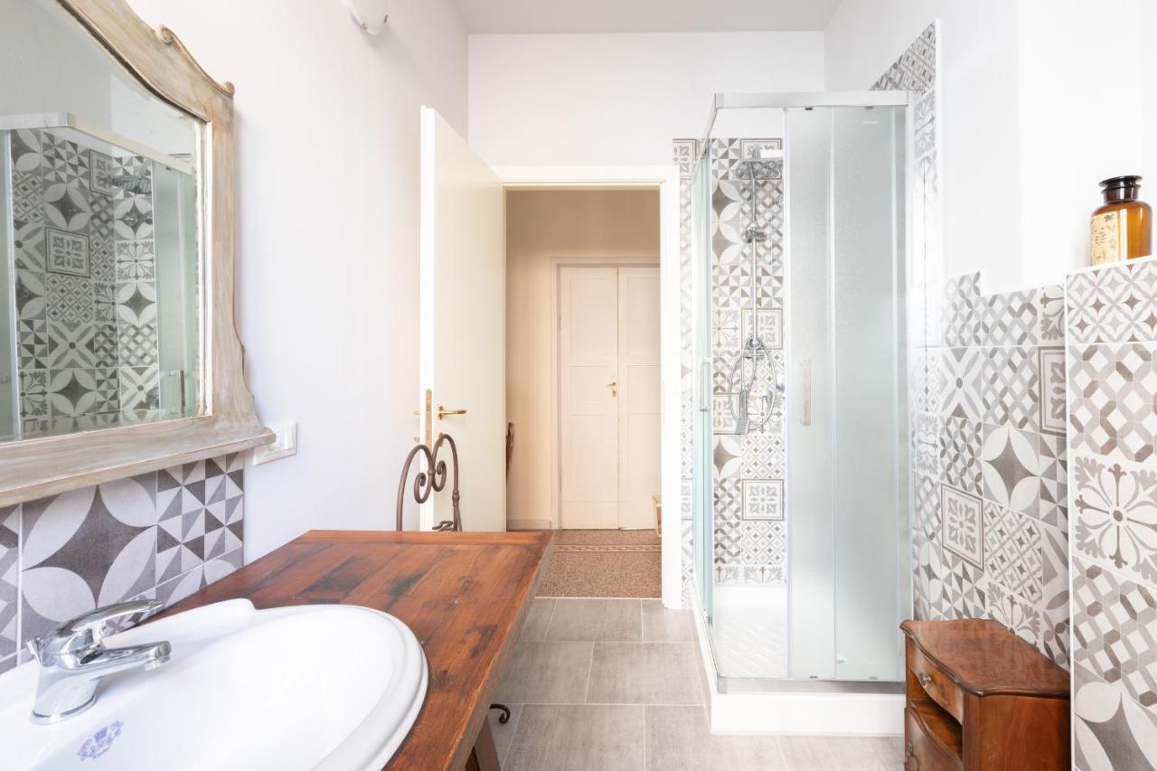 Attico Luce B&B 奥西莫 外观 照片