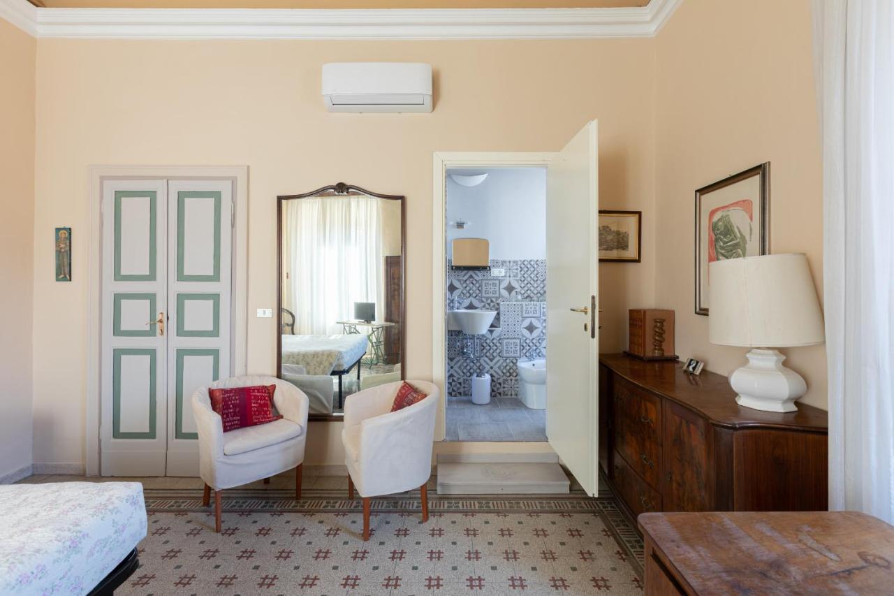 Attico Luce B&B 奥西莫 外观 照片