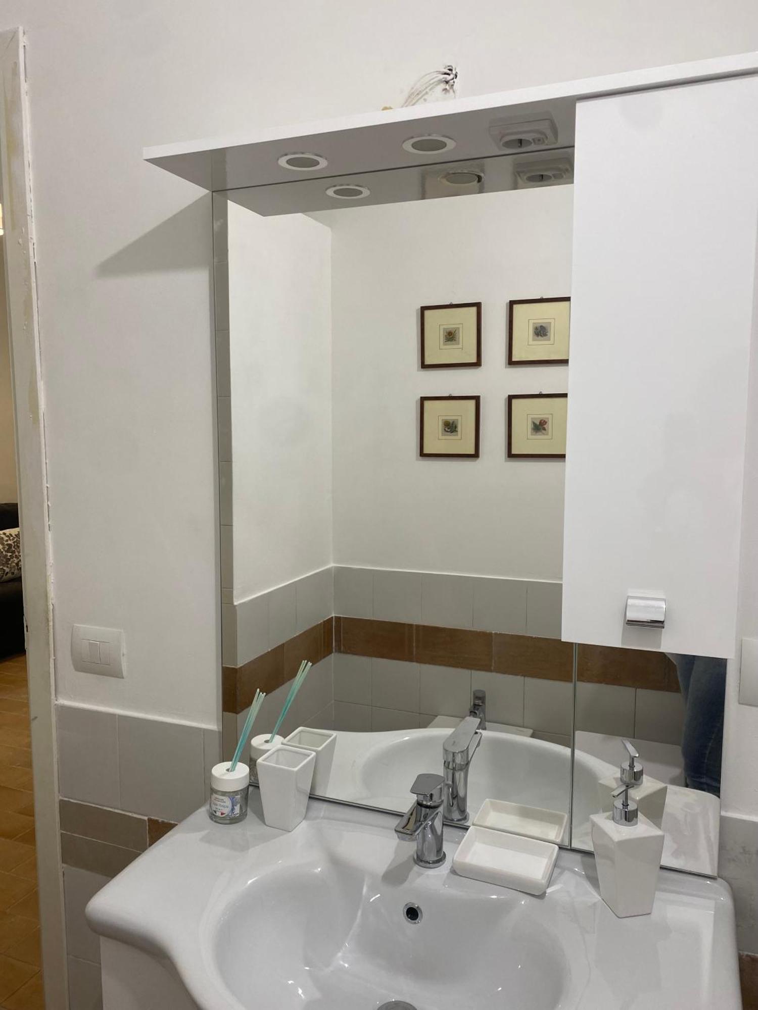 Attico Luce B&B 奥西莫 外观 照片