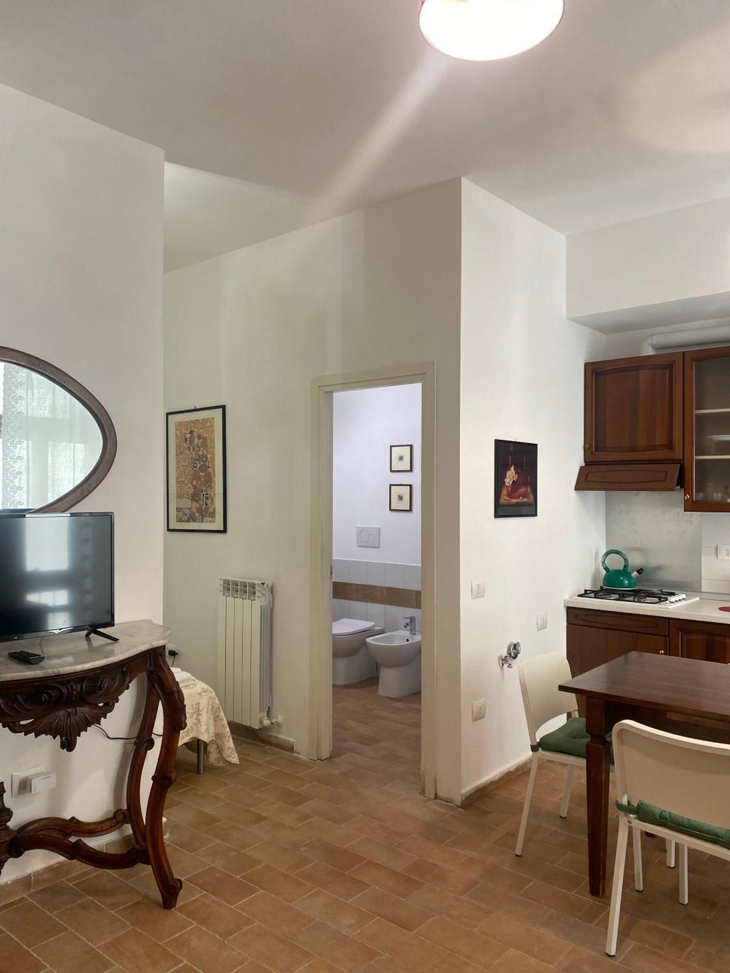 Attico Luce B&B 奥西莫 外观 照片