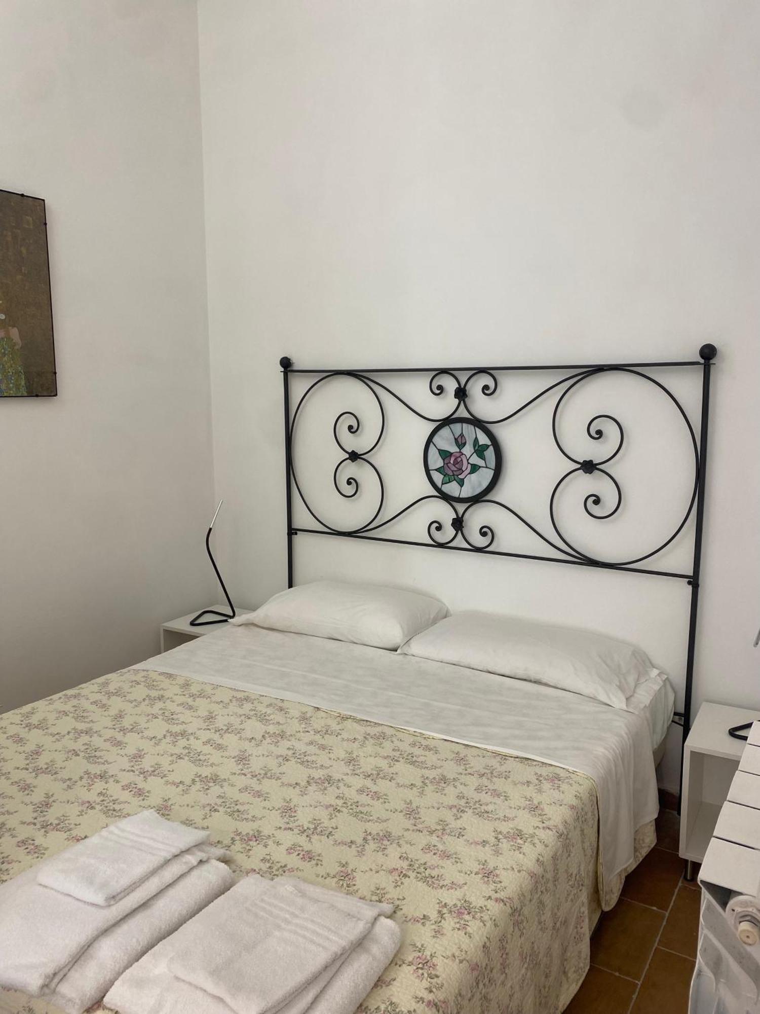 Attico Luce B&B 奥西莫 外观 照片